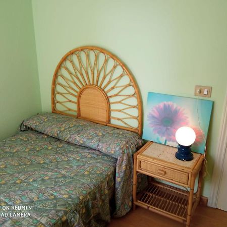 Apartamentos Ramon Foz Luaran gambar