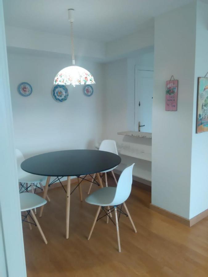 Apartamentos Ramon Foz Luaran gambar